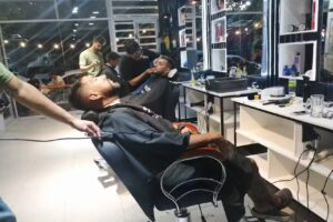 DE SOUSA`S HAIR STUDIO