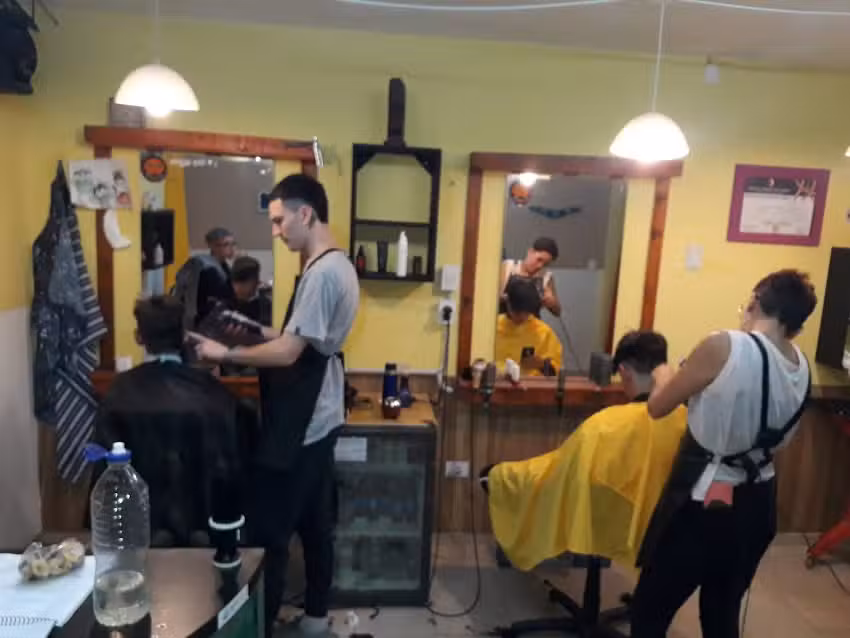 DEBORICANDO Peluquer&iacute;a