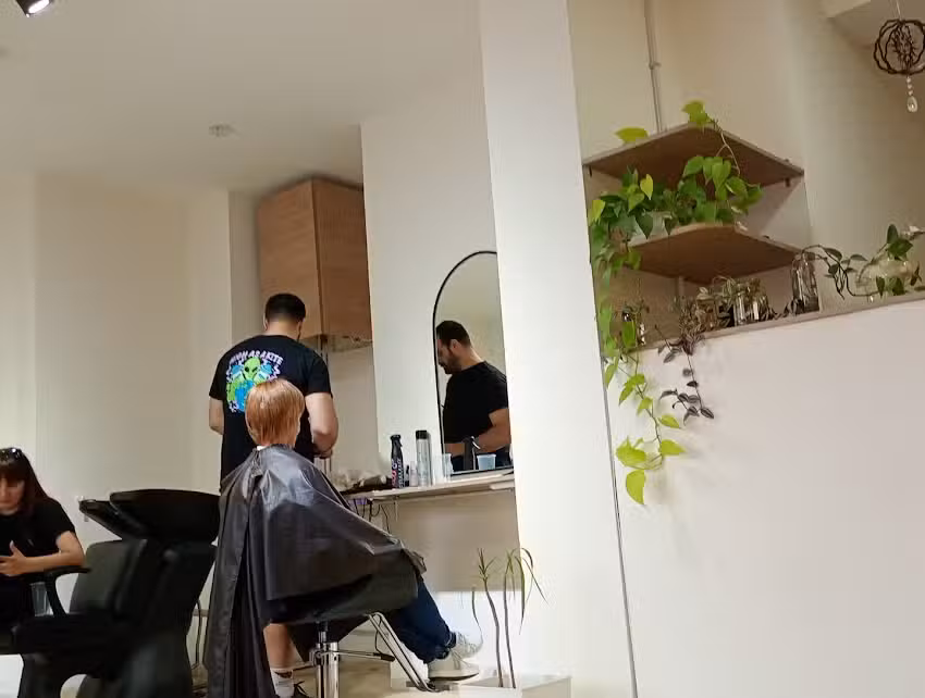 𝒟𝒾 𝑀𝒶𝓇𝓉𝒾𝓃𝑜 (DM) &ndash; ᴘᴇʟᴜϙᴇʀɪᴀ &middot; ʙᴀʀʙᴇʀɪᴀ