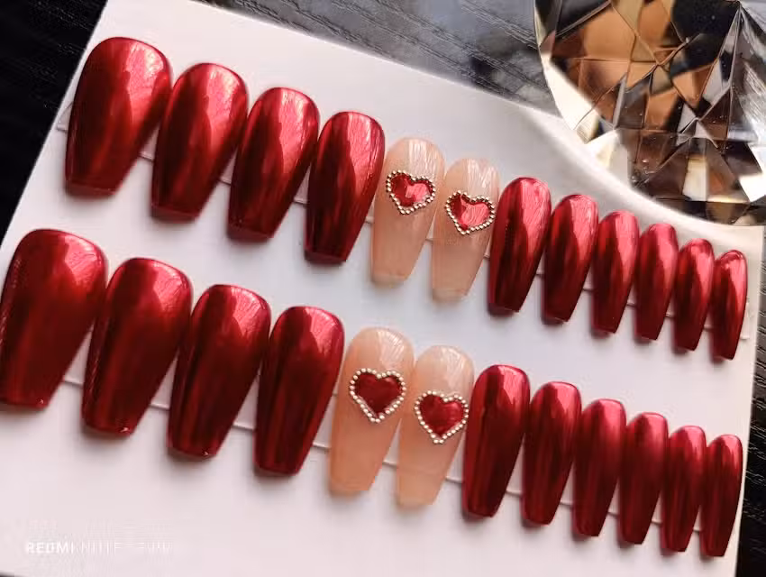 Diamond press on nails