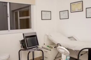 Dra Cintia Carreras- Especialista en Dermatolog&iacute;a, Medicina Est&eacute;tica y L&aacute;ser