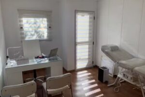 Dra Veronica Patti &ndash; Dermatolog&iacute;a + Medicina Est&eacute;tica