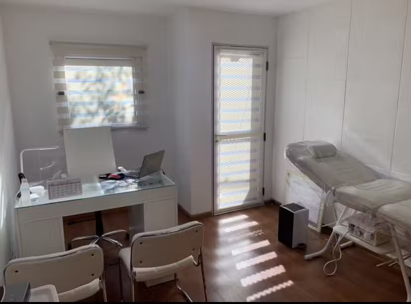 Dra Veronica Patti &ndash; Dermatolog&iacute;a + Medicina Est&eacute;tica