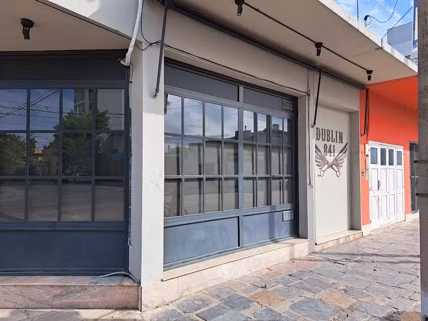 Dublin 841 &ndash; Peluquer&iacute;a y Barber&iacute;a