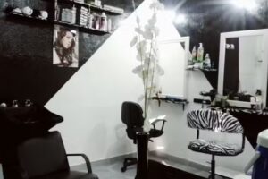 Ec Salon (Todos Los Dias De 9:00 A 23hs)