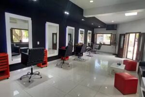 El Porfiao &ndash; Peluquer&iacute;a y Barber&iacute;a