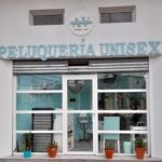 El sal&oacute;n peluquer&iacute;a unisex