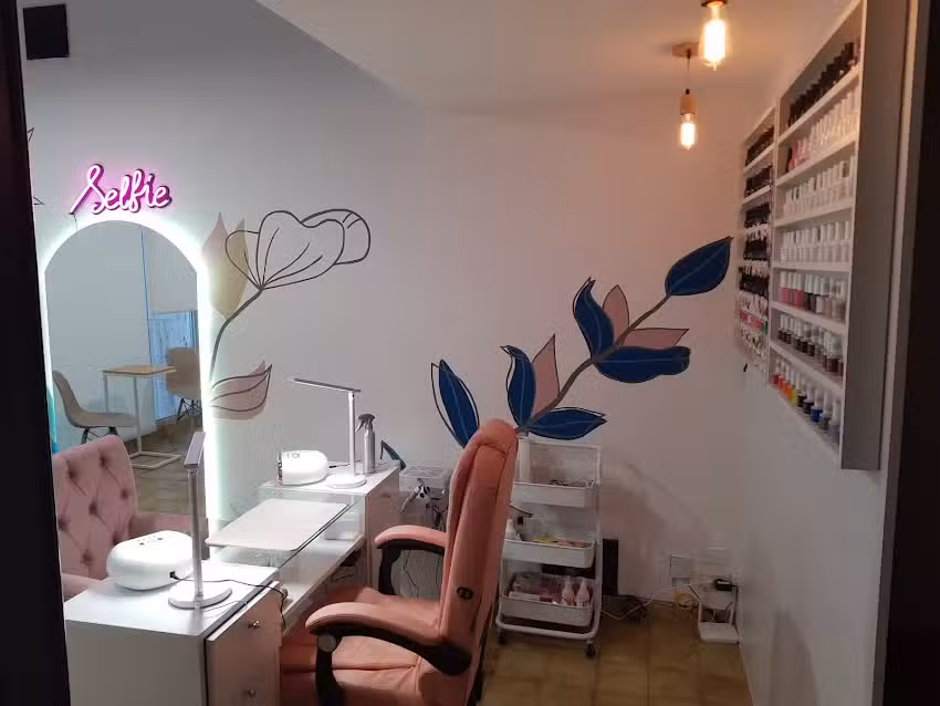 Eliana Ledesma studio beauty