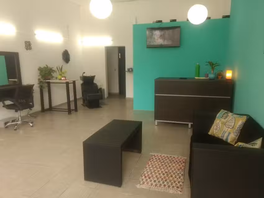 Eliana Peluqueria Unisex