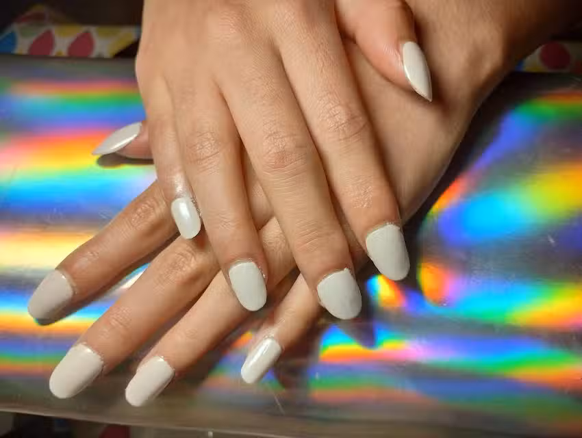 Elu Manicura