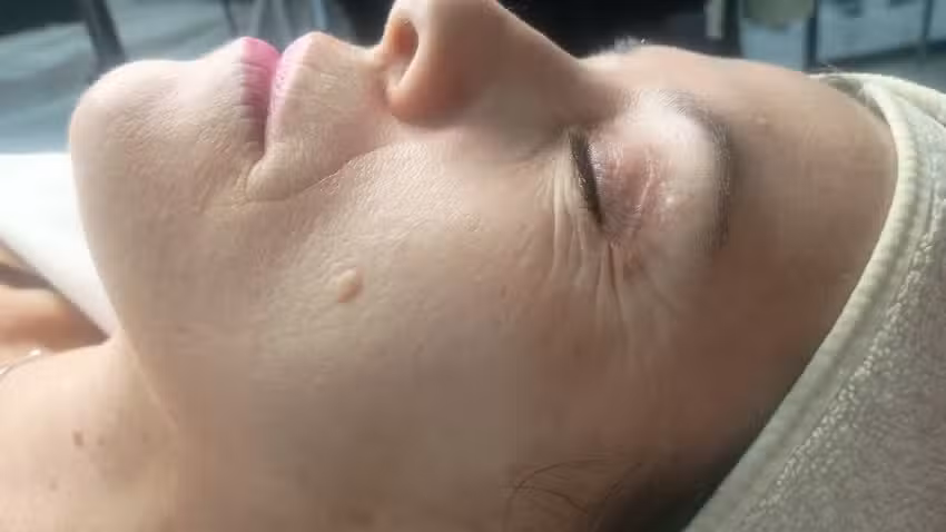 Elun- Estetica: masajes, tratamientos faciales, dermocosmeatricos