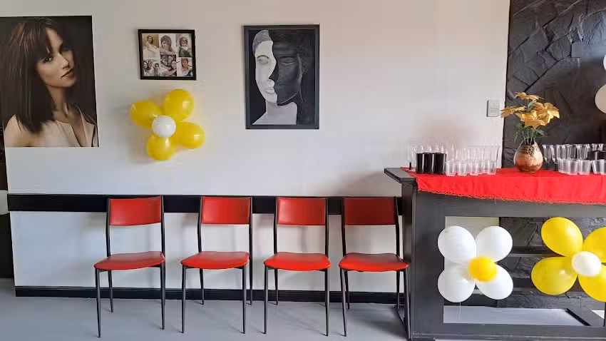 Ely Sal&oacute;n Unisex