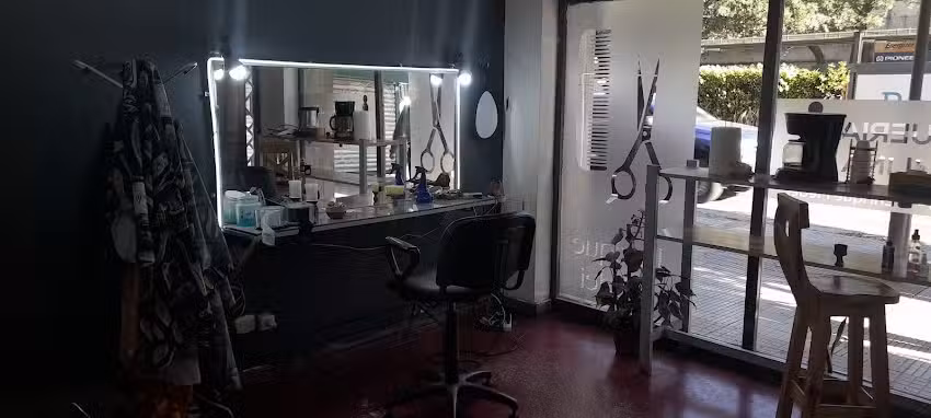 Enrique Medei peluquer&iacute;a masculina