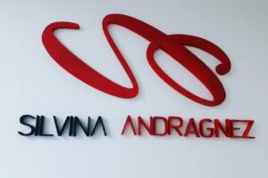 Escuela De Belleza Y Centro De Estetica