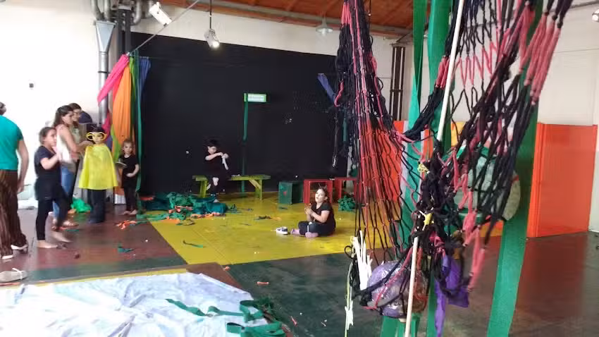 Escuela De Educaci&oacute;n Est&eacute;tica