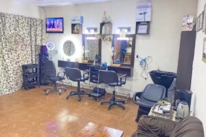 Est&eacute;tica y Peluquer&iacute;a Carolsharlot