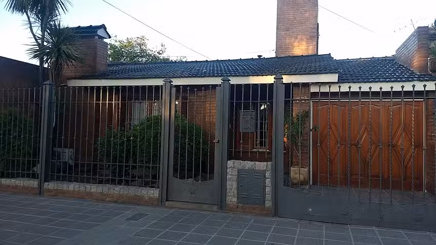 ESTETICA Y SOLARIUM ELIANA JALIL