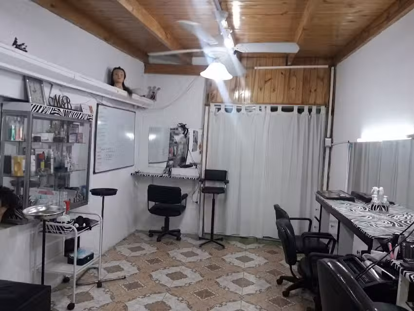 Estilista Colorista, Patricia