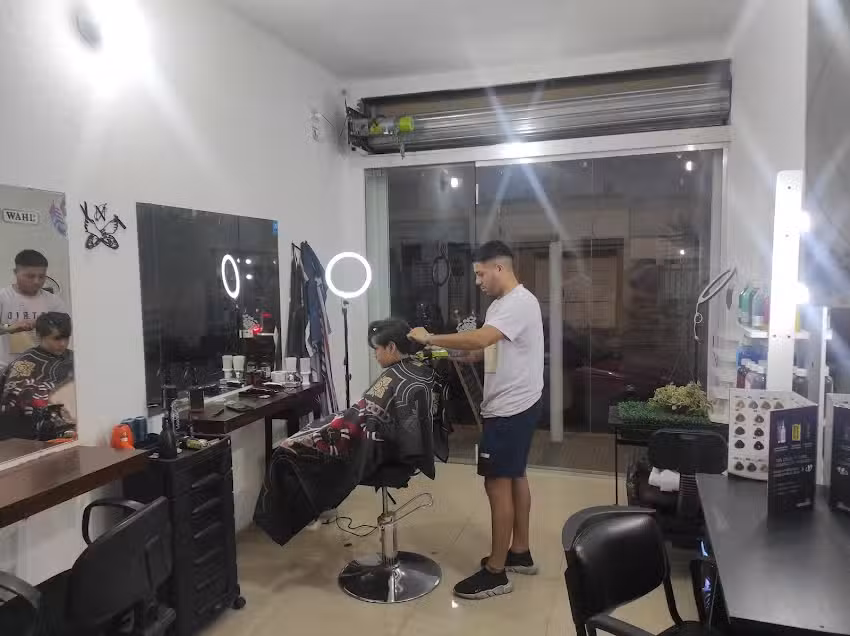 Estudio de belleza unisex