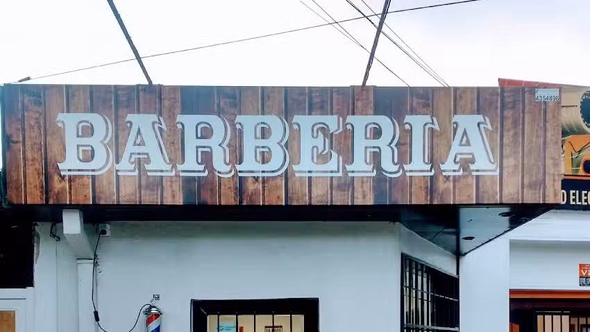 Exclusivo Barberia y peluquer&iacute;a