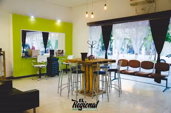 Ezequiel S&aacute;nchez coiffeur sal&oacute;n unisex- Escuela de peluqueria