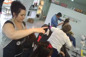 FABIAN CONTRERAS PELUQUERIA