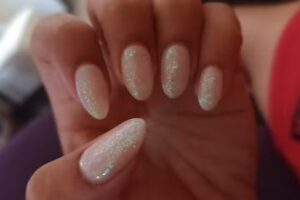 Fama 1 sun & nail bar