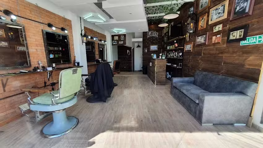 Filo Dulce &ndash; ʙᴀʀʙᴇʀɪ́ᴀ ﹠ ᴘᴇʟᴜϙᴜᴇʀɪ́ᴀ [Sucursal: B&ordm; Cerro de las Rosas]