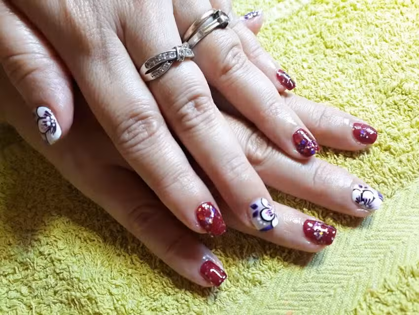 Florencia Angeles &ndash; Belleza de Manos y Pies