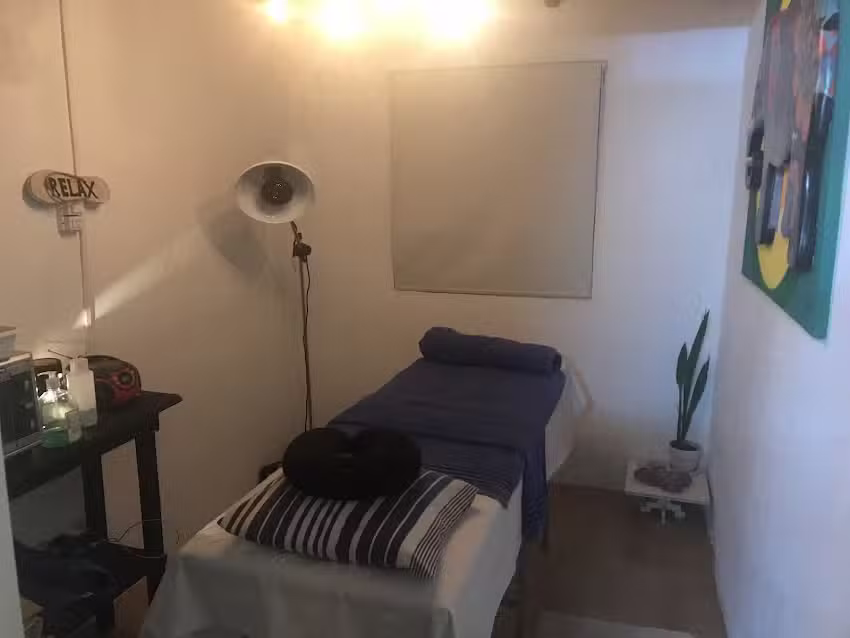 FRANCISCO COCERES &ndash; Peluquer&iacute;a Spa