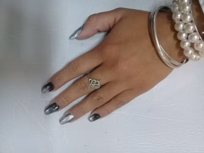 GABRIELA APARICIO. Belleza Y Salud.