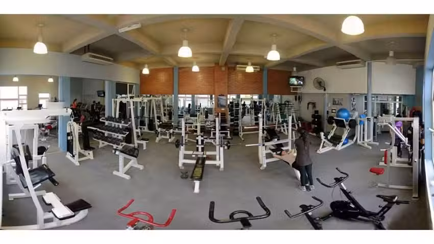 GIMNASIO OASIS GYM SPA