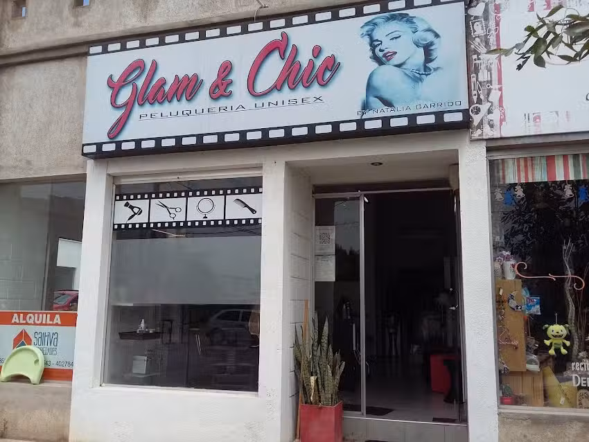 Glam & Chic Esthetic Room