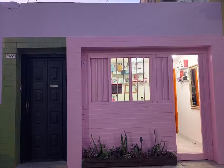 Glow Nails by Mel Lezcano