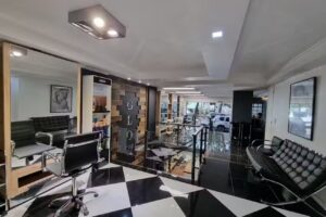 Glow Peluqueria Ca&ntilde;itas