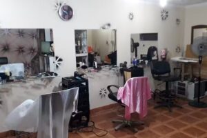 Gusgus peluquer&iacute;a y barber&iacute;a 💈