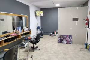 HAL Peluqueria Unisex