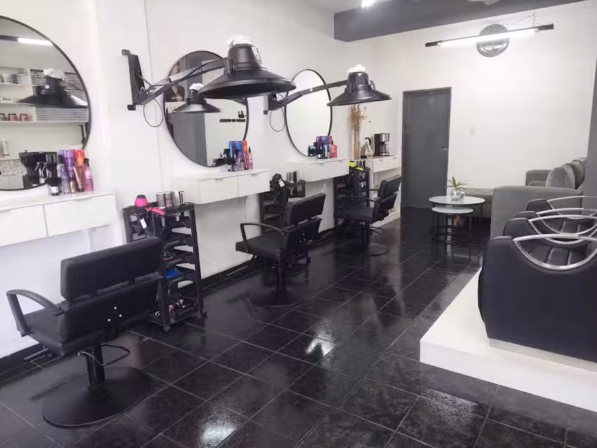 Hefzi-b&aacute; Sal&oacute;n de Belleza