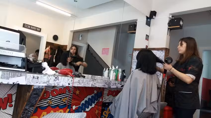 Hola Peluquer&iacute;a