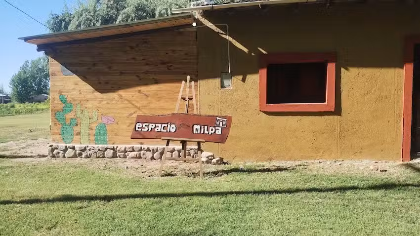 Hostel y caba&ntilde;as,Espacio Milpa