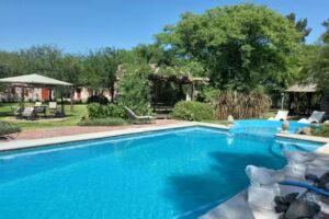 HOTEL LOS CHA&Ntilde;ARCITOS