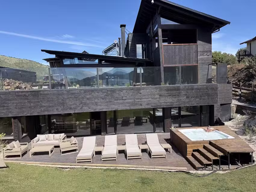 Hotel & Spa Lolog Lodge