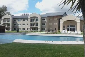 Howard Johnson Hotel & Convention Center Ezeiza