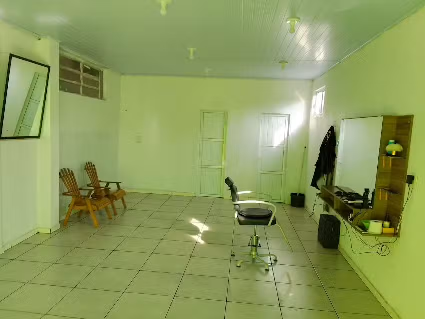 Imp&eacute;rio Barbearia & Peluqueria