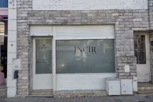 INCIR Estética y Depilación Láser unisex.