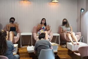 INDIANA NAILS&COFFEE