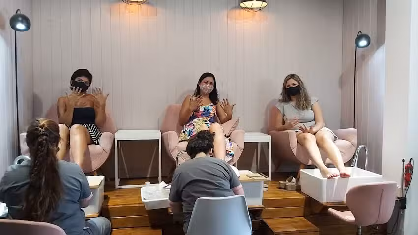 INDIANA NAILS&COFFEE