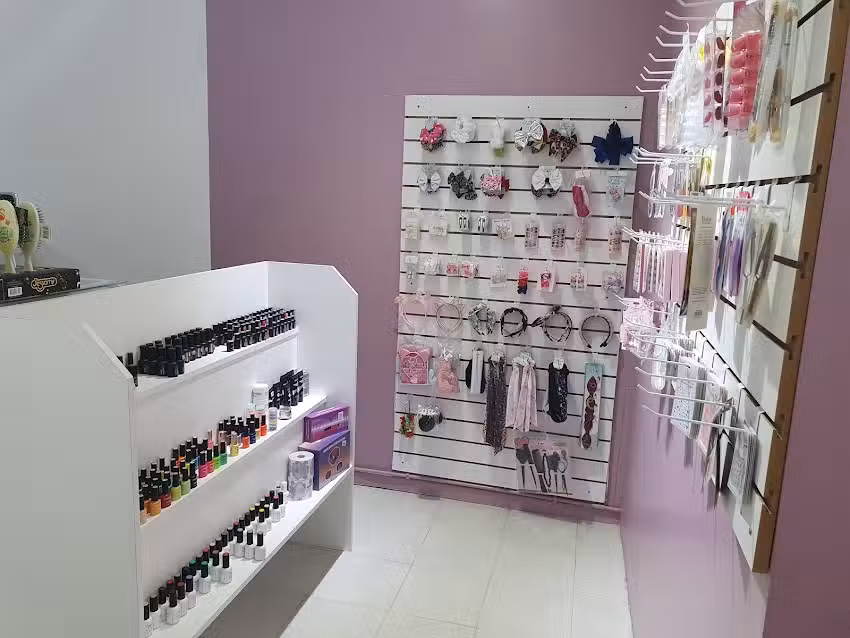 Is bella, insumos de peluqueria y estetica