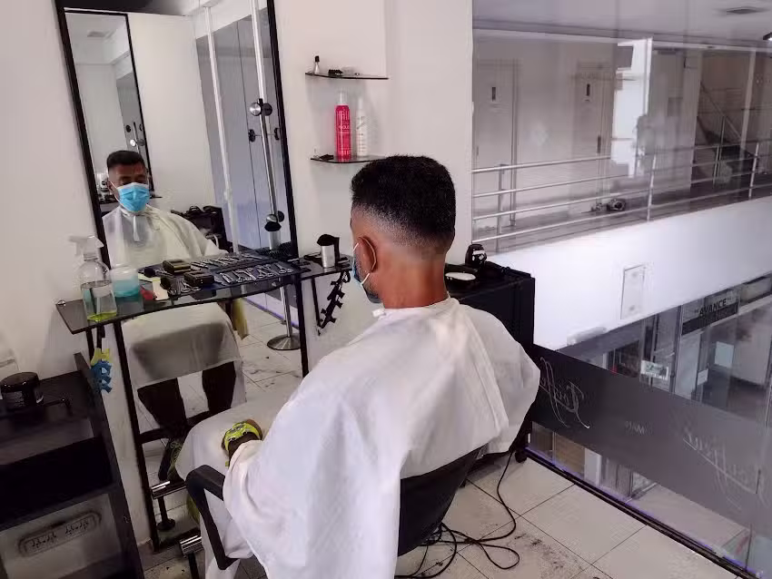 Jcoiffeur Peluquer&iacute;a barber&iacute;a unisex