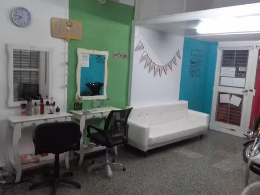 Jireh Salon De Belleza